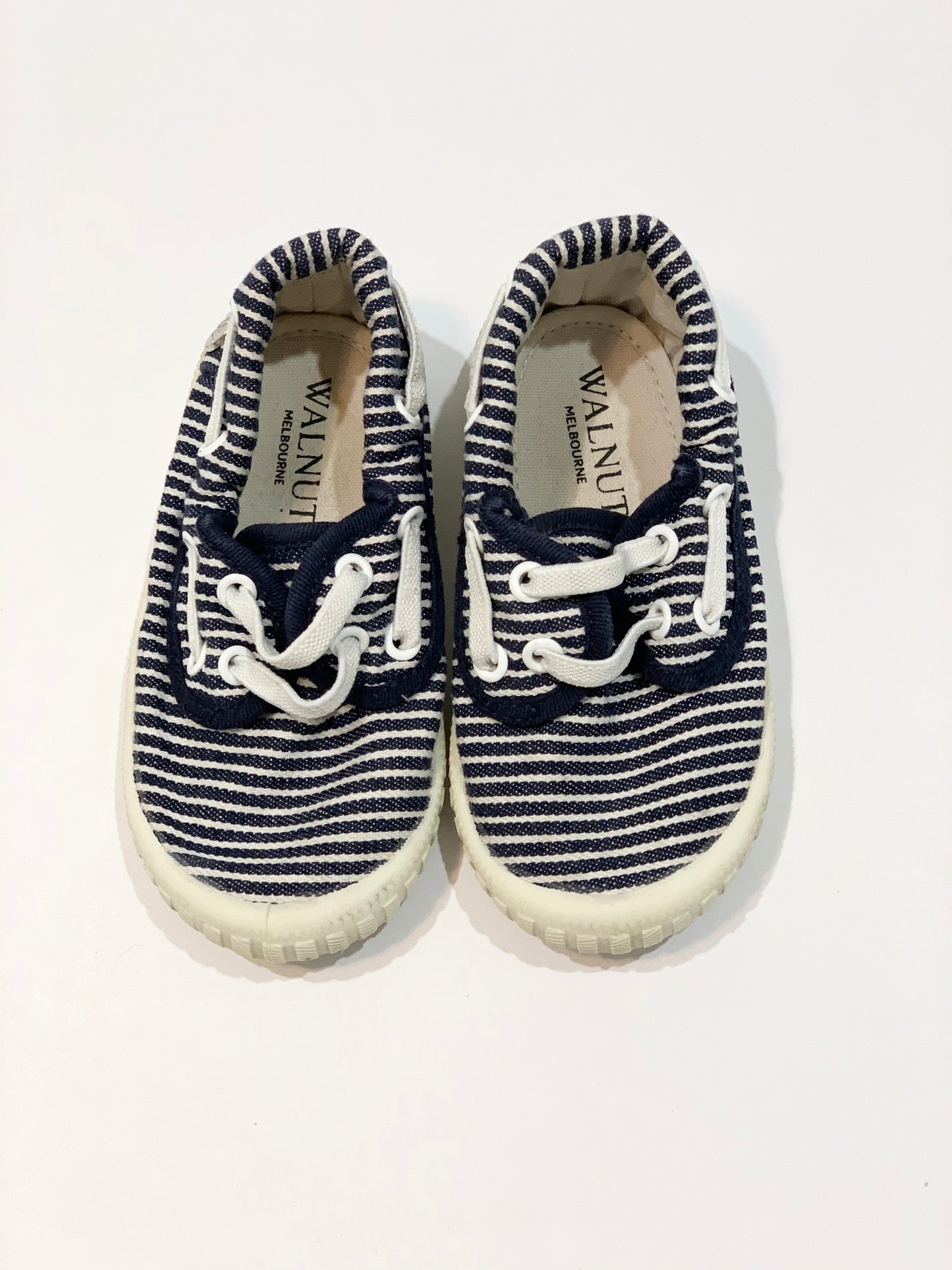 Striped canvas shoes - Size EU24