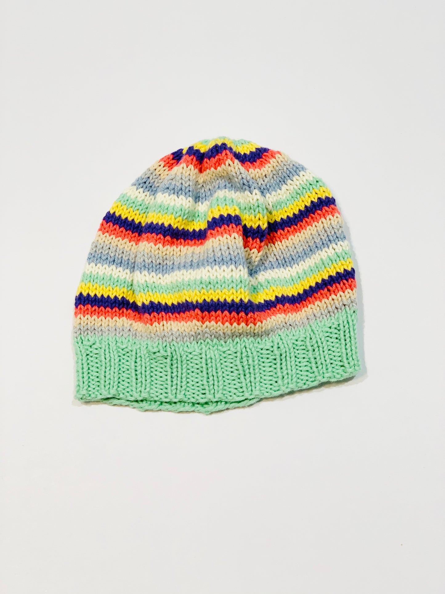 Rainbow knit beanie - One size