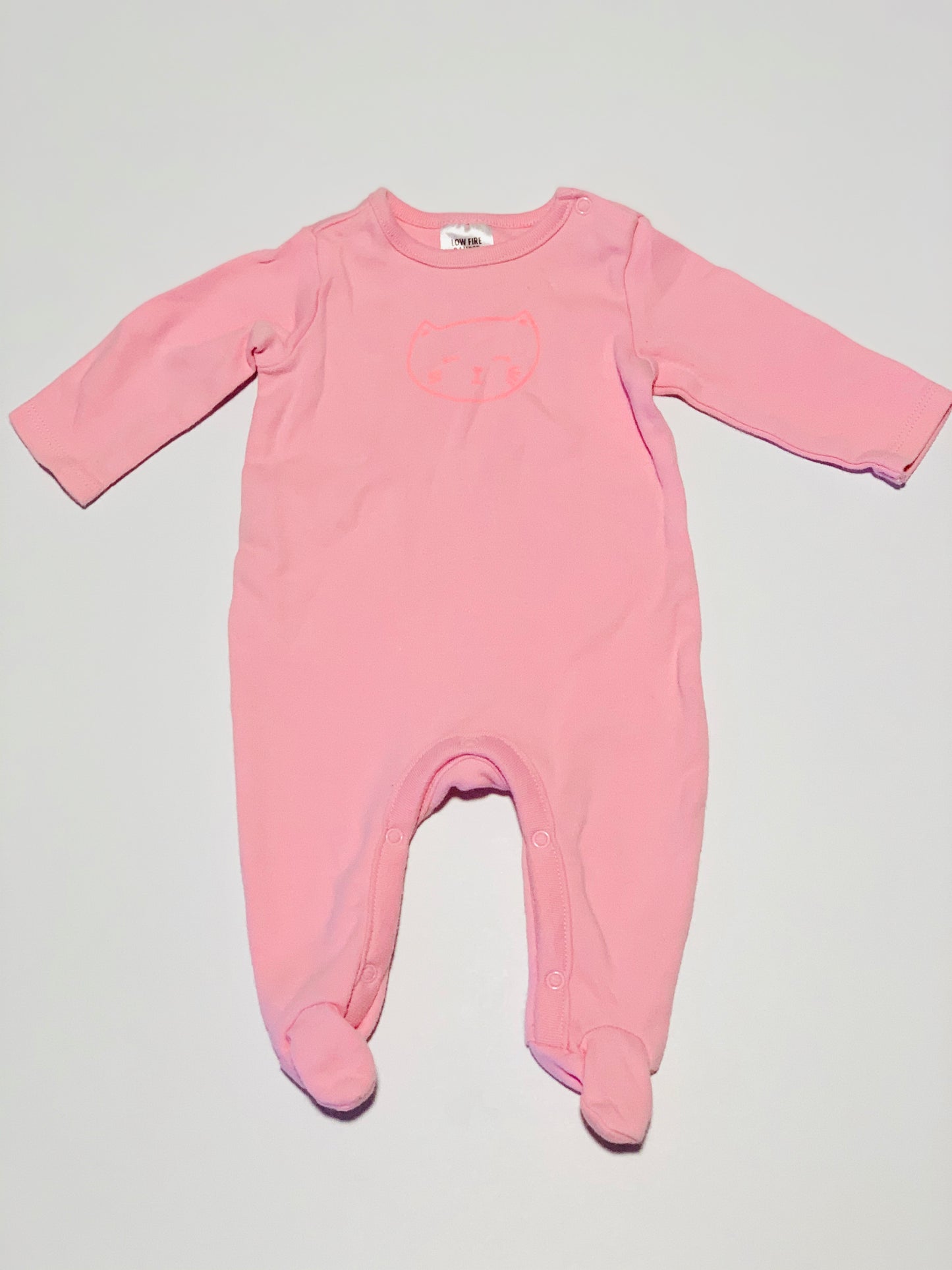 Pink cat onesie - Size 0000