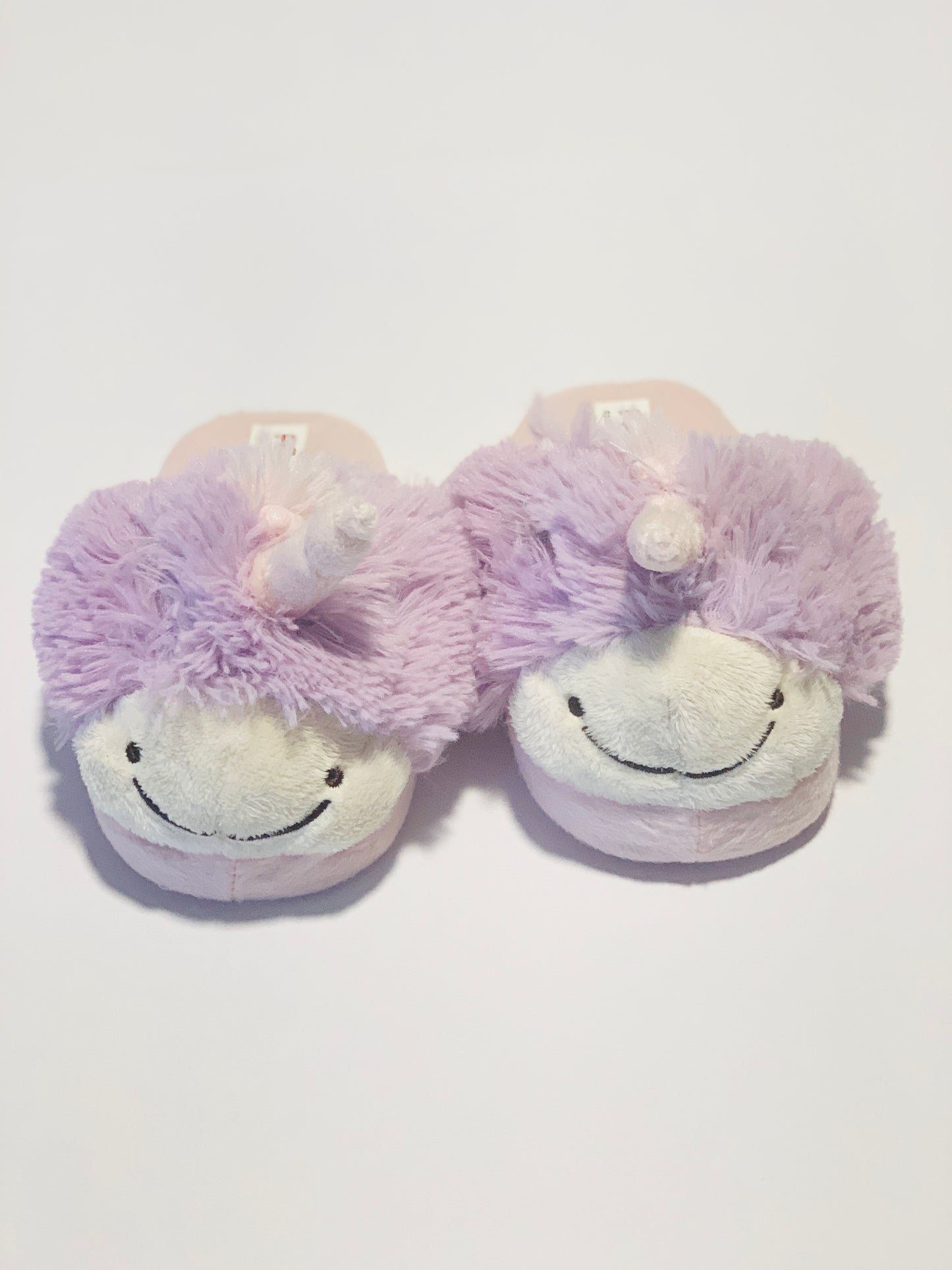 Fluffy slippers - Size 3-4 years