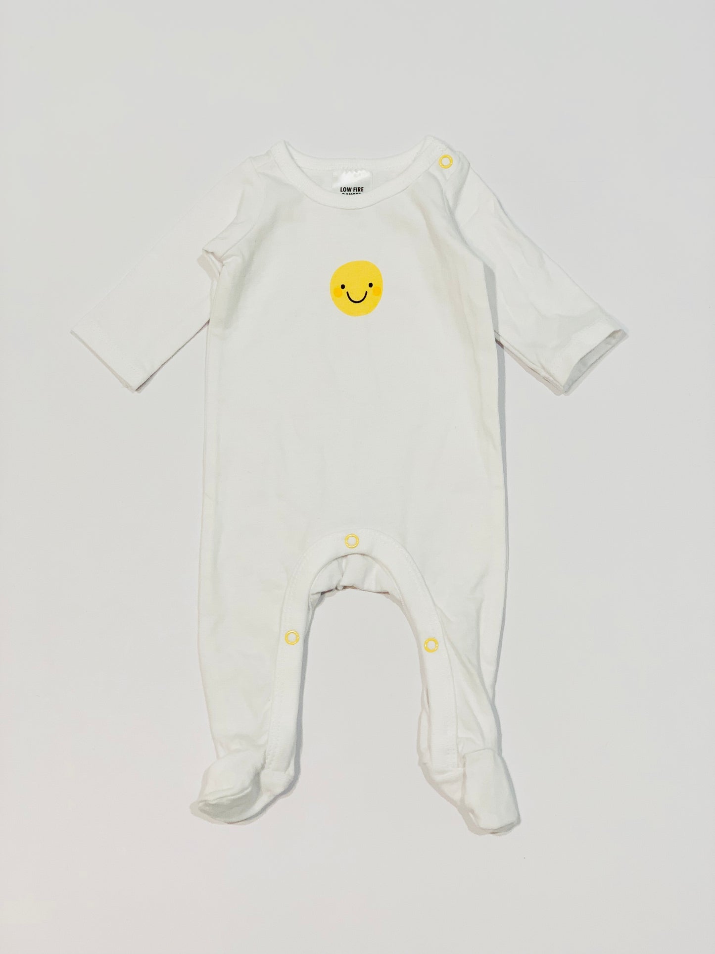 Yellow sun onesie brand new - Size 00000