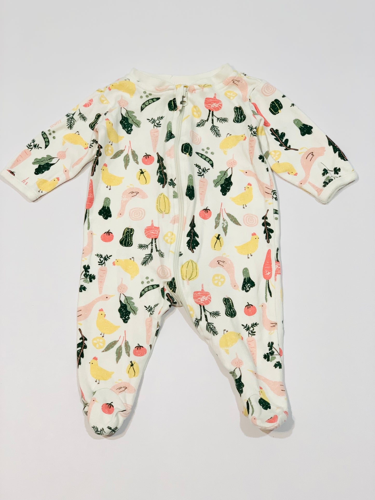 Vegetables zip onesie - Size 0000
