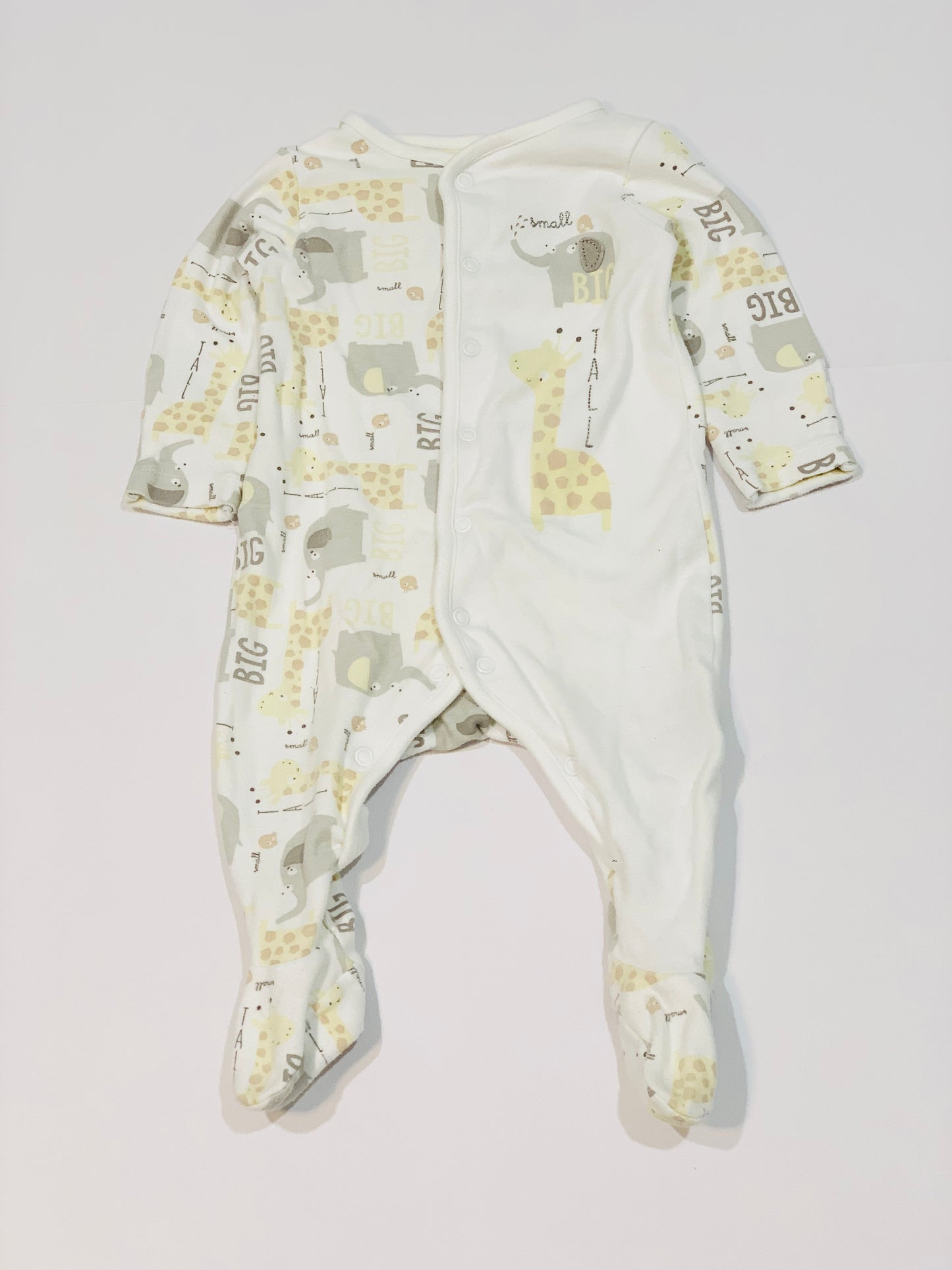Giraffes and elephants onesie - Size 00
