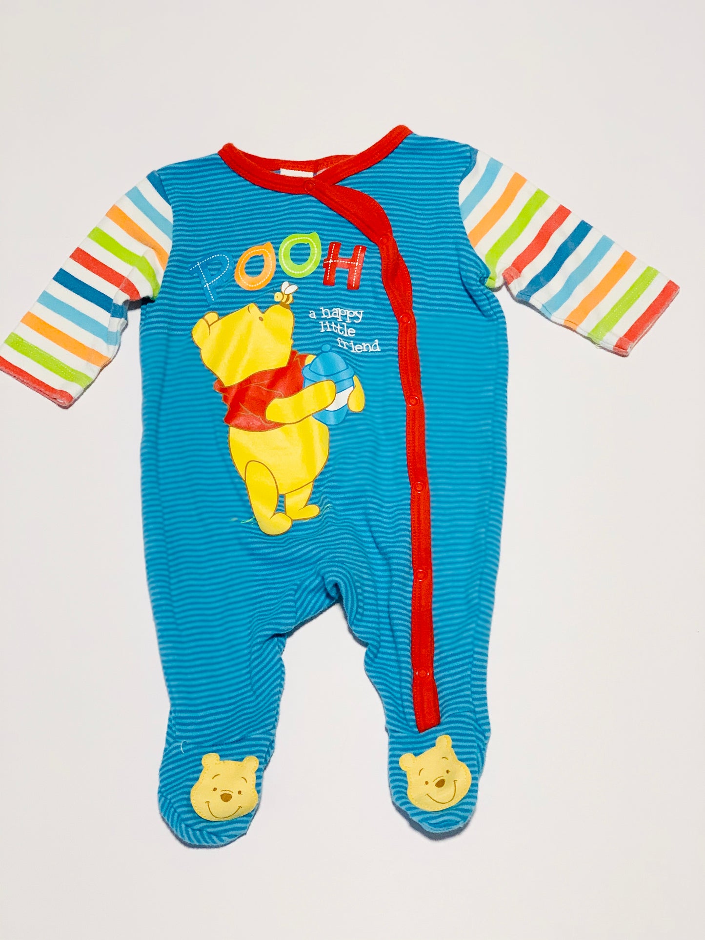 Winnie the Pooh onesie - Size 000