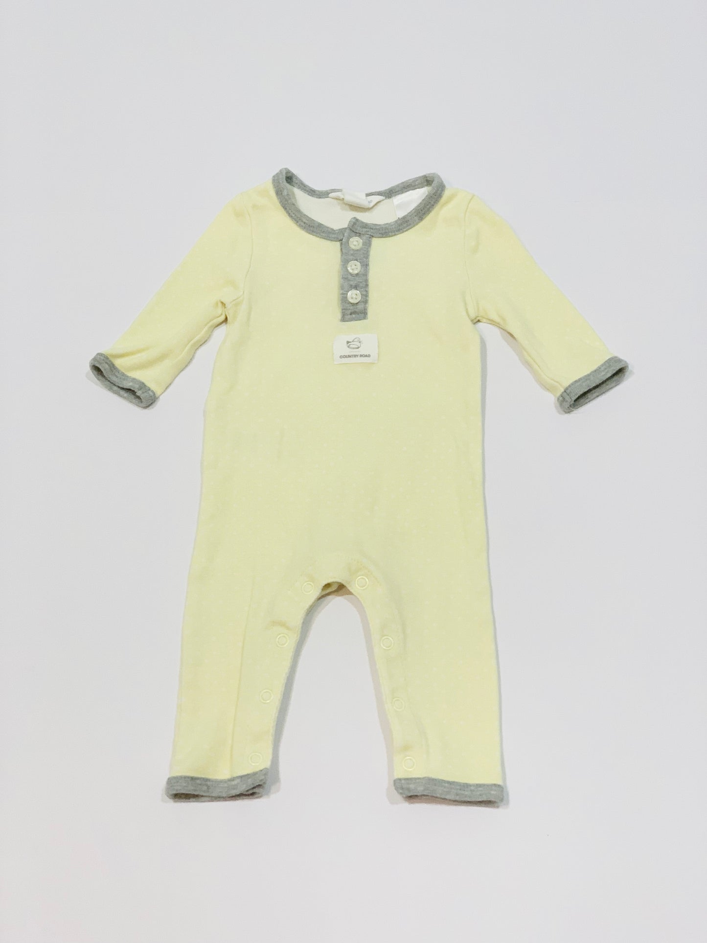 Yellow spot onesie - Size 0000