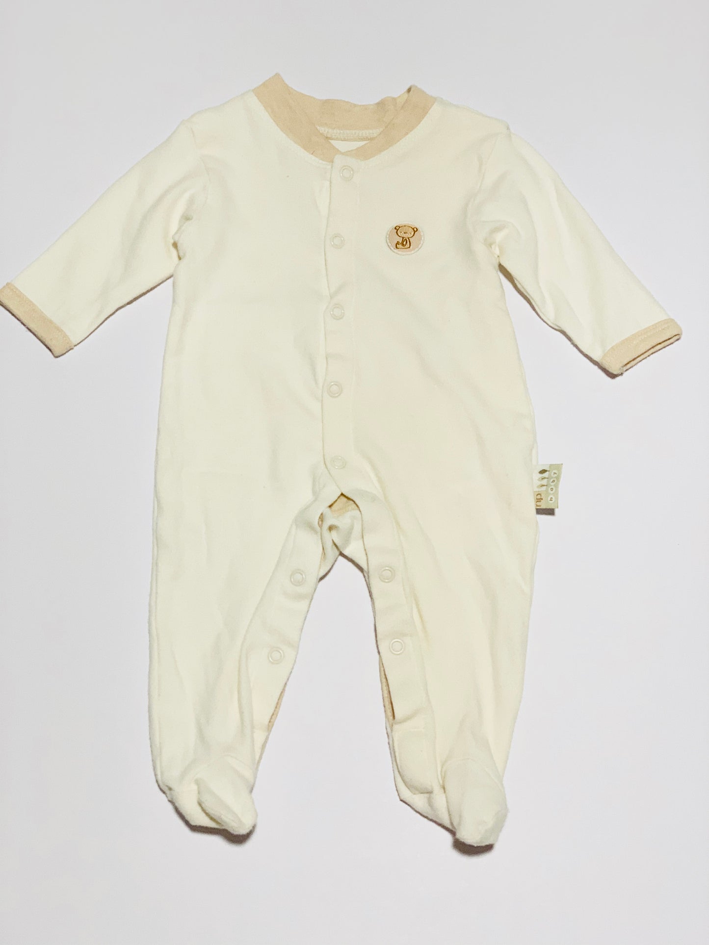 Cream bear onesie - Size 000