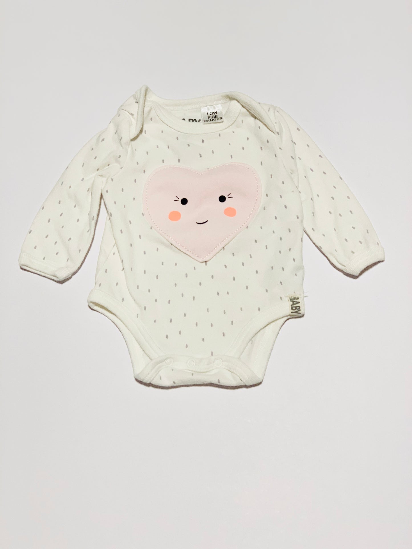 Pink heart bodysuit - Size 0000