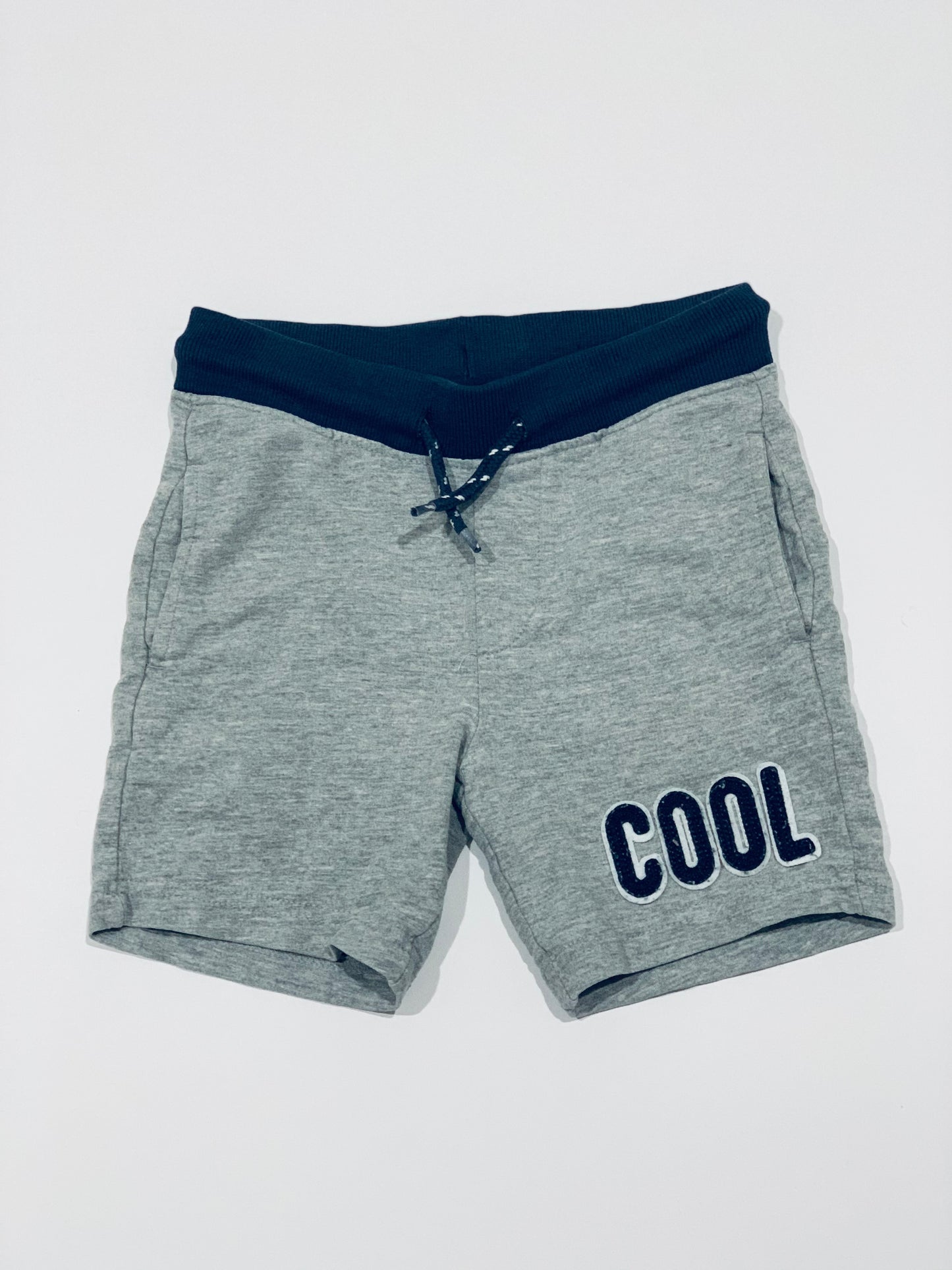 Grey shorts - Size 3